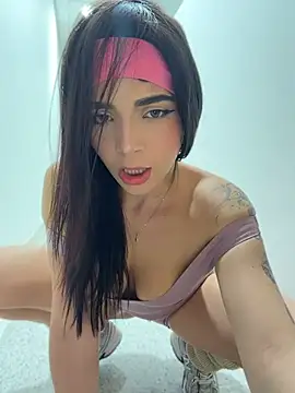 ArieliciousXXX - FINGERING PUSSY CLOSE UP 😈