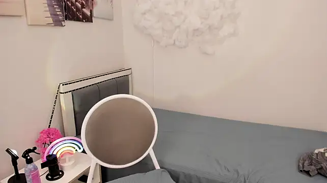 Baby_Miya_ - Hand in panties + rub
