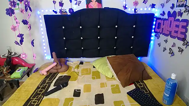 Candy_chloee - make my pussy happy+full naked😈​🍆​