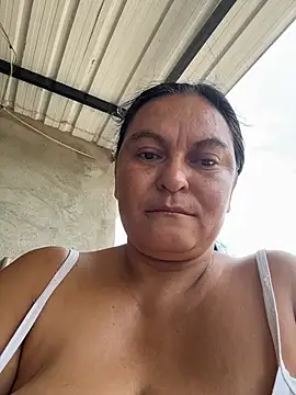 Horny-Mommy-Dirty - Squirt tsunami