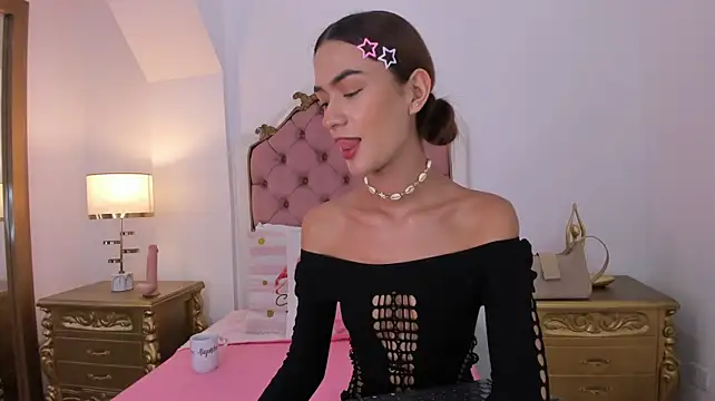 Sofia_martinez_9 - Suck finger