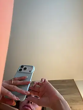 Selena_xxx - Doggy