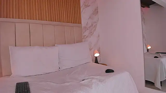 Catalina_222 - Tits out & oil & massage🍒😈