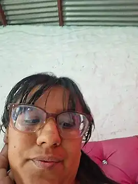 ZaidaWet - squirt in face