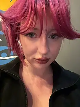RonnieKiss - Suck tits