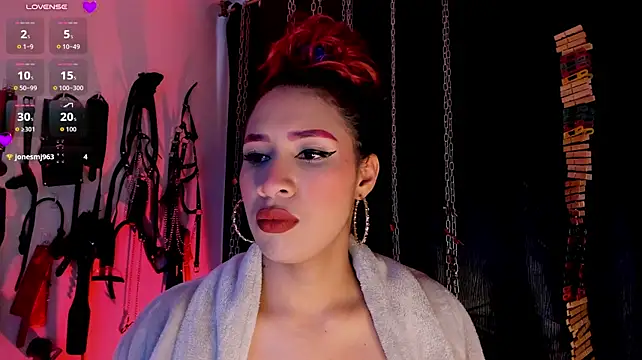 Charrlotte_quinn - 10 bands on my tits