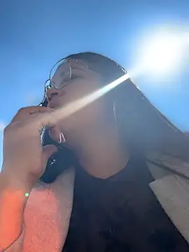 Outdoors-Mia_Khalifa - 🚨 drooling breasts in public 🚨