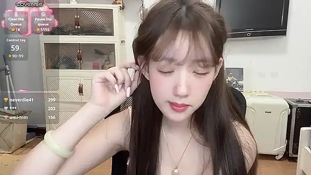 Umi-dd - 你胆子真是肥嘟嘟的 休息那么久 先打99下pp