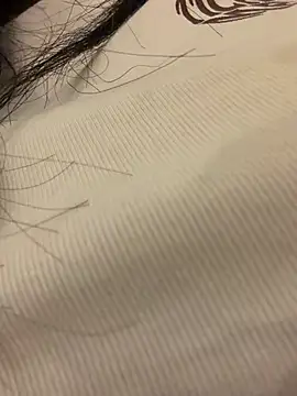 Linh_2004 - Make me cum squirt on public