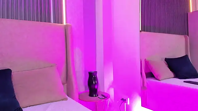 KeniaArias - RIDE DILDO AND MASTURBATION