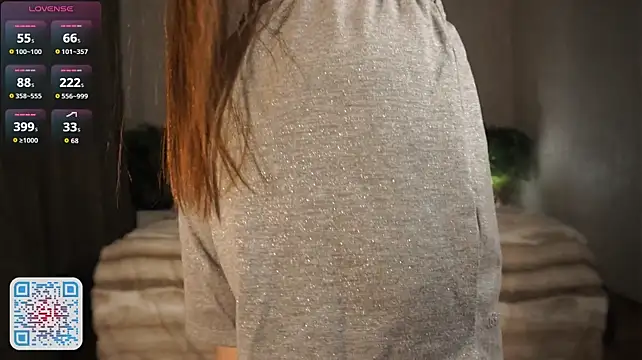 PearleKalmen - taking off my tight shorts 💖