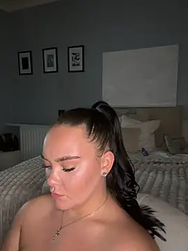 MaddisonWhitex - Ride Pillow