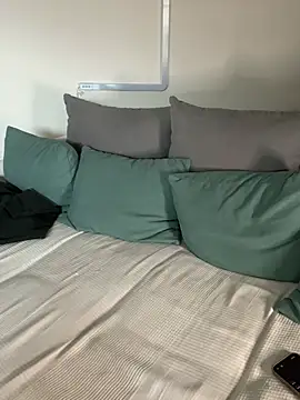 SweetPetiteNoir - DILDO FUCK WITH LOUD MOANS😈