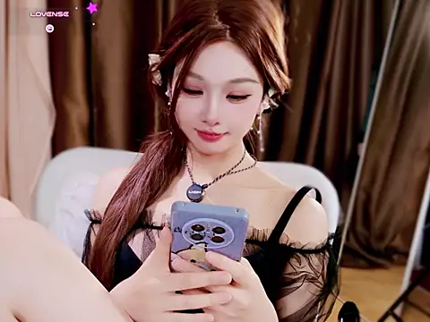 Chenchen_666 - 周二,,见到我 是因为什么