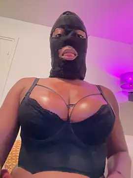 MlleDiorr - Baise la chatte + ocean Squirt 🍆💦🍑