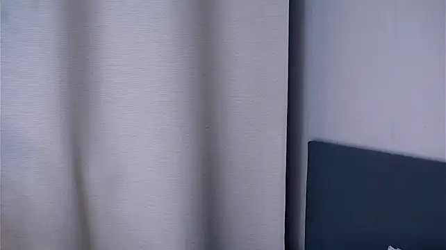JohanaSugerak - slapp my boobies with a whip