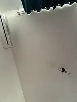 DaianaKimberly - Toy control 5 min ANAL