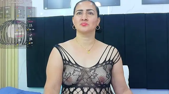 SilverCougar83 - DILDO FUCK 🍆🍆