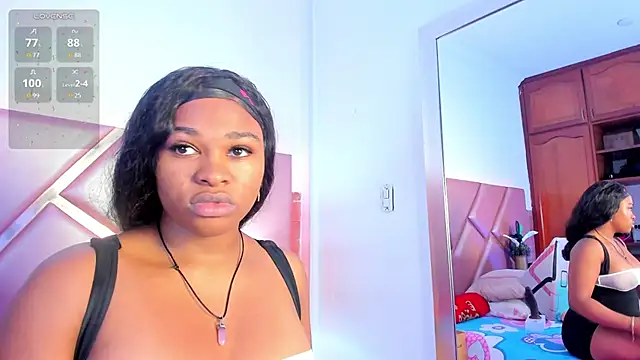 SophieSinclair - Rub Pussy