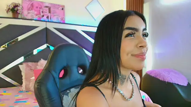 Bratz_x - Full Naked + Open my sexy ass🔥