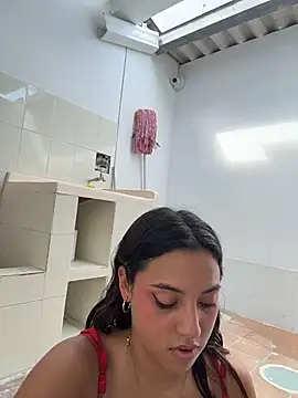MeggyMae_ - slaps on your tits