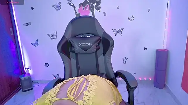 Rebecca09_sexy - pussy masturbation with heels