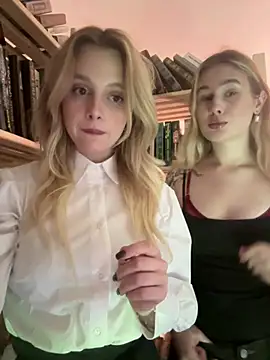 SiaLater - be quiet!colege library make panties wet