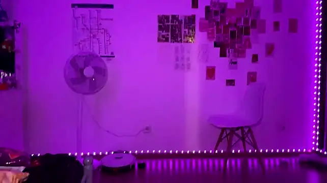 KyraBumbray - Send a Hot Video in PM