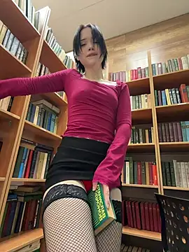 Kitty_sixseven - FLASH BOOBS + SPIT ON BOOBS