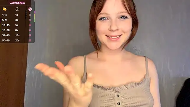 Hieveryonemi - Make my boobs bounce😘