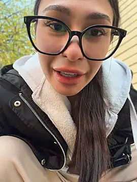 Aria51 - try fingering pussy to SQUIRT on STREET