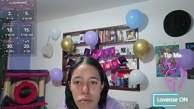 Stephania_t - Ride dildo x6 min