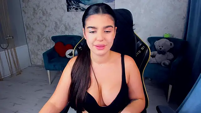 AlluringAriel - hand bra