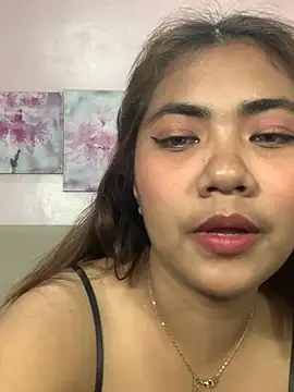 YaraSmith - fuck my dildo until I cum😜💦