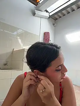 MeggyMae_ - slaps on your tits