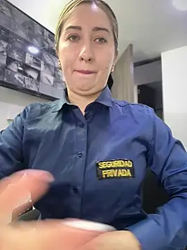 Suzy-111 - 😈PLUG ANAL+ RIDE DILDO🍑TICKET