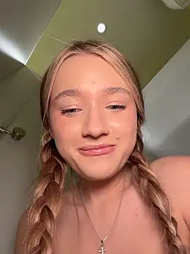 Milaa_sun - ride dildo behind door PUBLIC WC 🚽