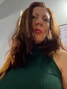 BiancaDiluchi - I'M JERKING OFF ON YOUR FACE