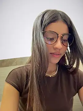 Alejandra_ospina - PANTY OFF IN THE MALL + FUCK MY PUSSY😈