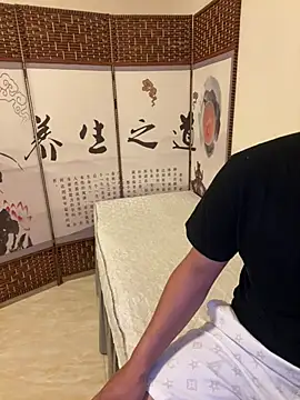 Qujing002 - 会所调戏技师小妹操逼喷水内射颜射