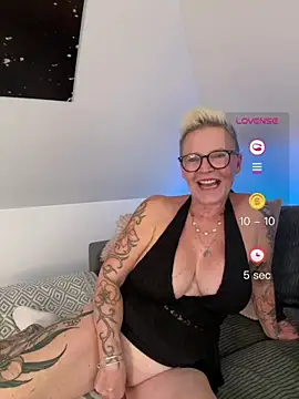 German_Milf - Last tip = 2 FUCKVIDEOS 🔥