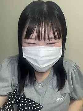 Eina_aa - 上の服脱いでおっぱいどん🫶🏻