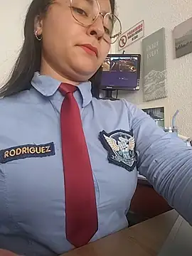 Queen_linda1 - 🥵FINGERS INSIDE WET PUSSY🔥