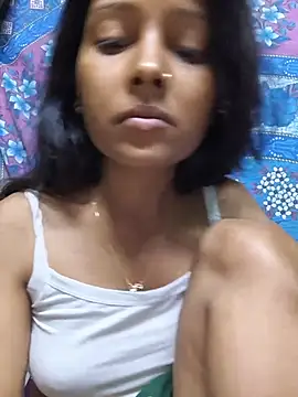 Gud_girl_Nilu - Pussy oiling