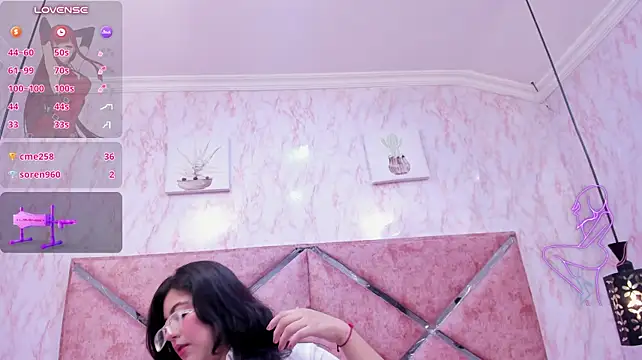 Curvy_Alanna - CAMELTOE MASTURBATION 🔥