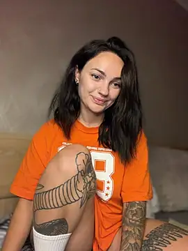 BiteMeSarah - 💥​Finish ​the ​goal ​with ​a ​squirt💥