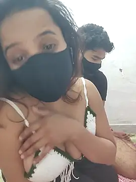 Couple_Fusion - Boobs oil show