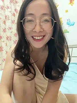 TangTang0530 - M腿抖胸