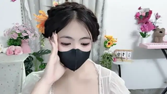 MIJ-Uwuu - love me
