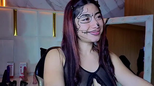 Sophia_tf - BIG PLUG ANAL